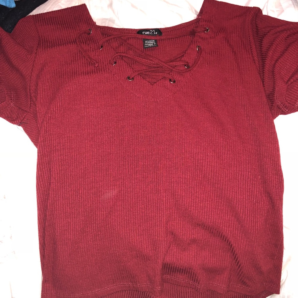 Rue 21 T-Shirt